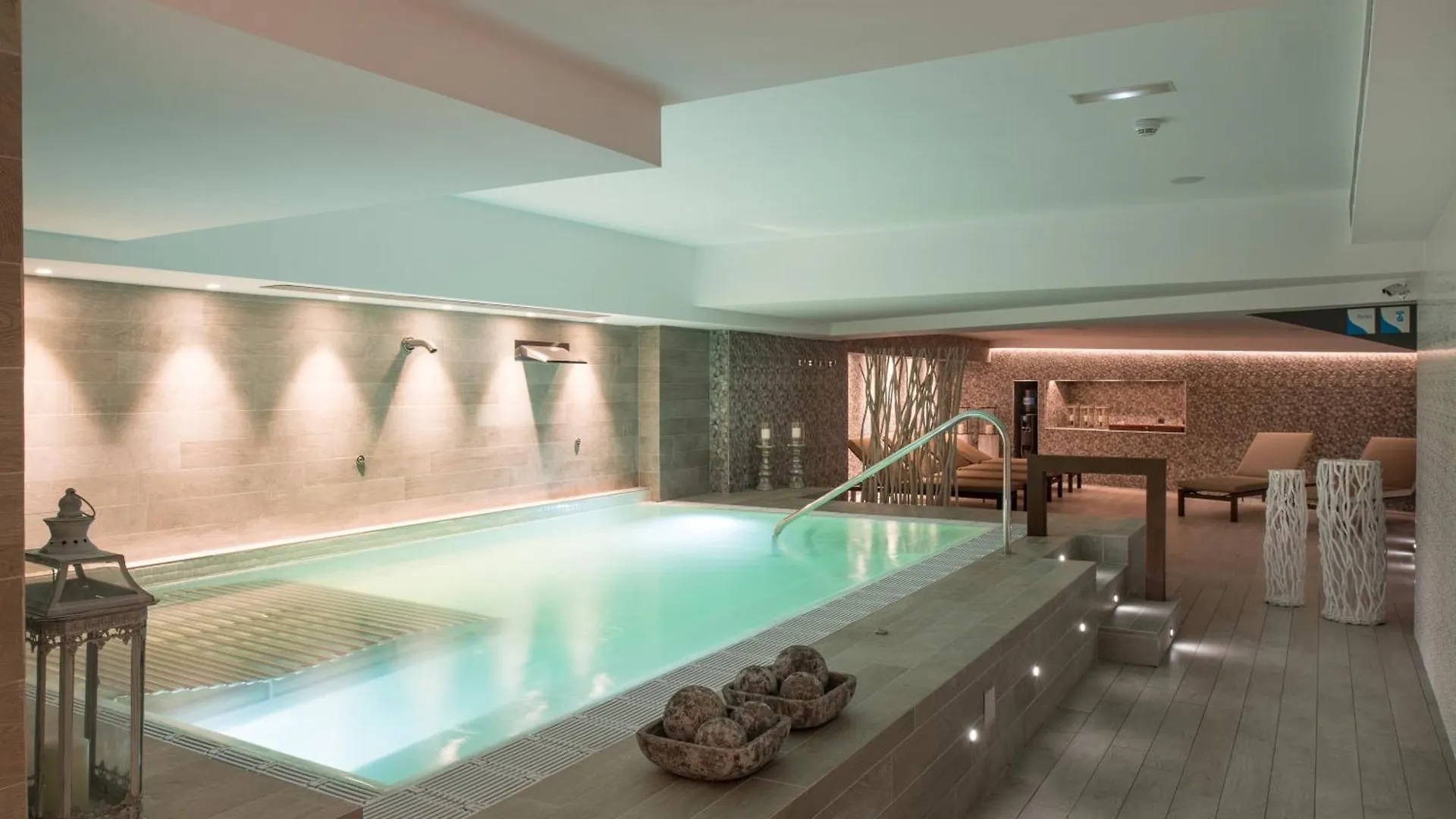 Catalonia Atenas Barcelona Hotel