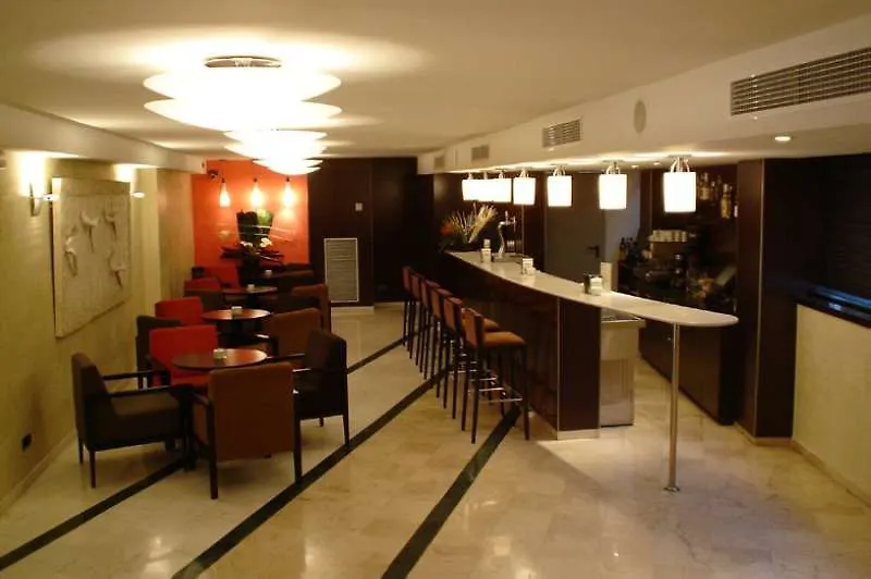 加泰罗尼亚雅典酒店 巴塞罗那 酒店